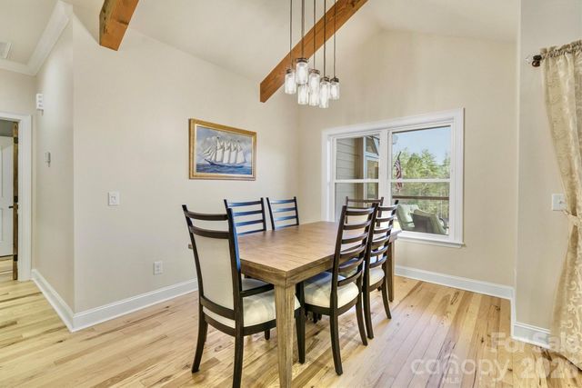 1510 Royal Lane, Lenoir, NC 28645