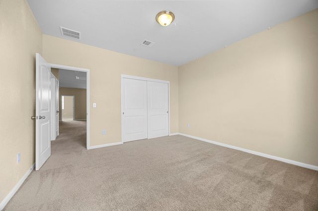 2880 Donnell DR 101, Round Rock, TX 78664