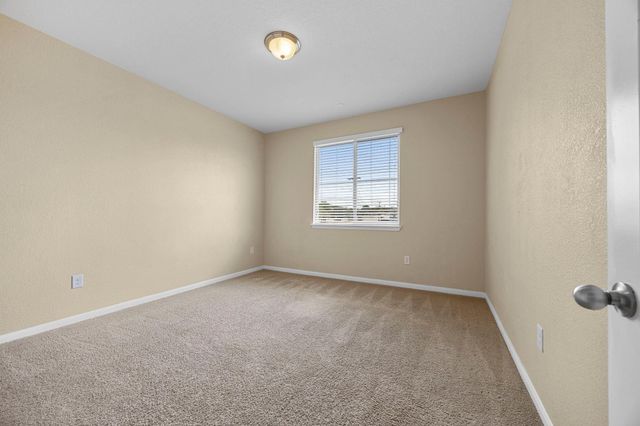 2880 Donnell DR 101, Round Rock, TX 78664