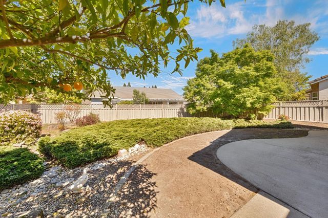 7133 Secret Garden Loop, Roseville, CA 95747