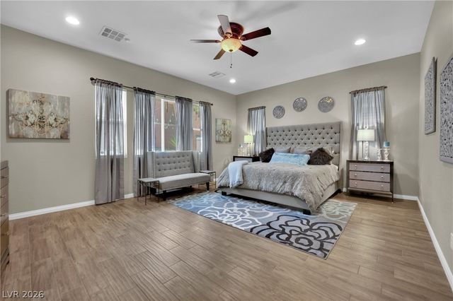 5523 Kyle Peak Court, Las Vegas, NV 89135