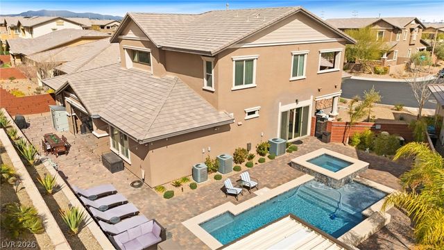 5523 Kyle Peak Court, Las Vegas, NV 89135