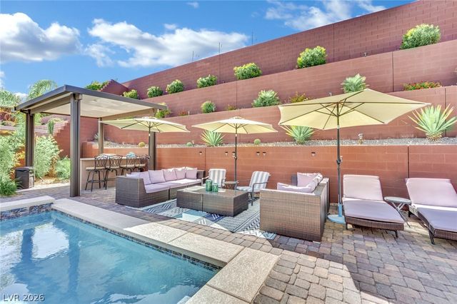 5523 Kyle Peak Court, Las Vegas, NV 89135