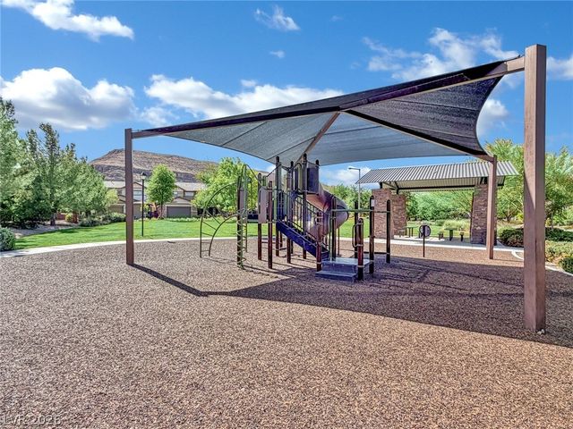 5523 Kyle Peak Court, Las Vegas, NV 89135