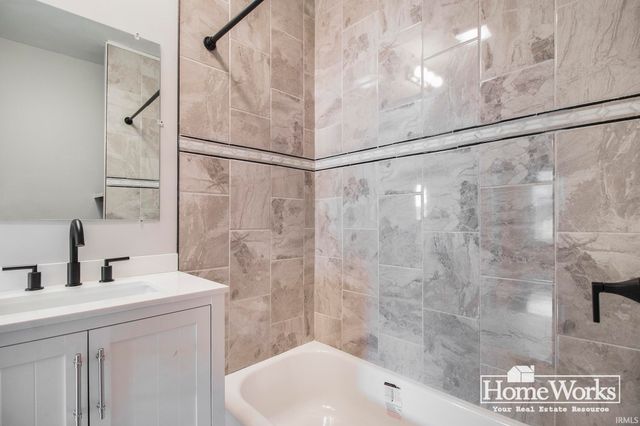 236 E Fox Street, South Bend, IN 46613