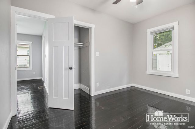 236 E Fox Street, South Bend, IN 46613