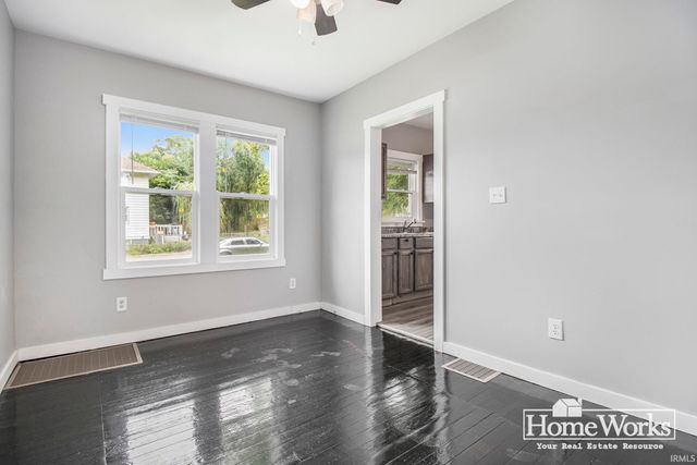 236 E Fox Street, South Bend, IN 46613