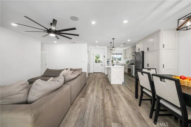 3246 N Marwick, Long Beach, CA 90808