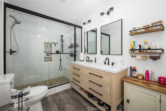 3246 N Marwick, Long Beach, CA 90808