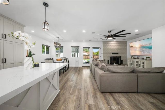 3246 N Marwick, Long Beach, CA 90808