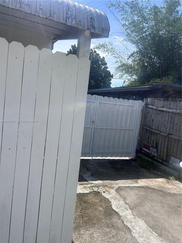 11108 Peachtree Drive 0, Miami, FL 33161