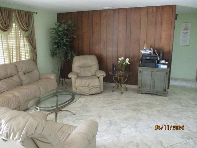 1107 SE 8TH AVENUE, Okeechobee, FL 34974