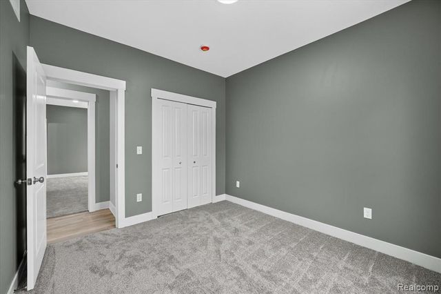 926 Ford Road, Carleton, MI 48117