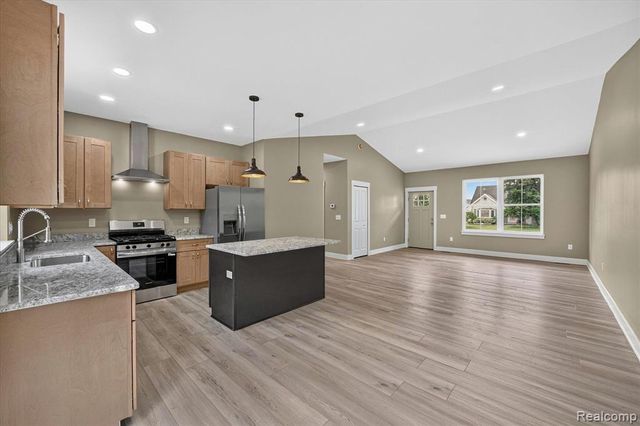 926 Ford Road, Carleton, MI 48117