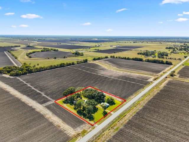 14309 Vrlla Road, Guy, TX 77444