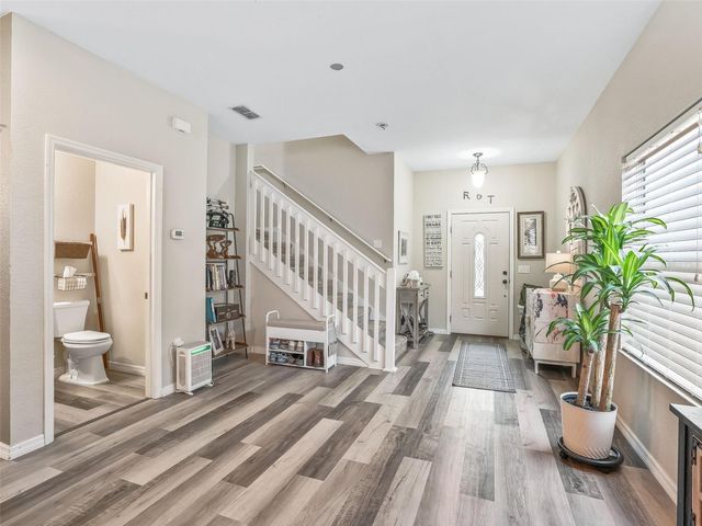 4904 NE 123RD LANE, Oxford, FL 34484