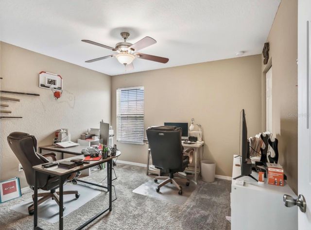 4904 NE 123RD LANE, Oxford, FL 34484