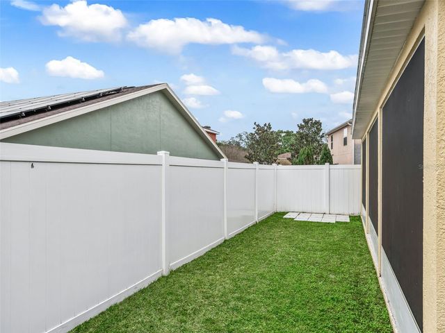 4904 NE 123RD LANE, Oxford, FL 34484