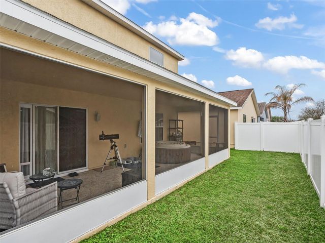 4904 NE 123RD LANE, Oxford, FL 34484