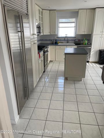 8 Dwight Drive, Ocean Twp, NJ 07712