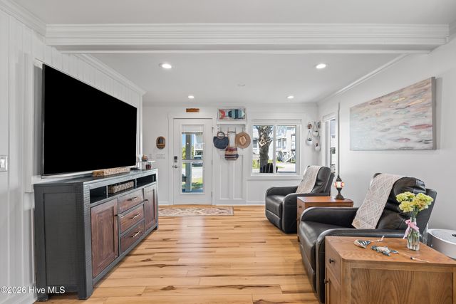 105 High Point Avenue A & B, Surf City, NC 28445