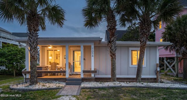 105 High Point Avenue A & B, Surf City, NC 28445