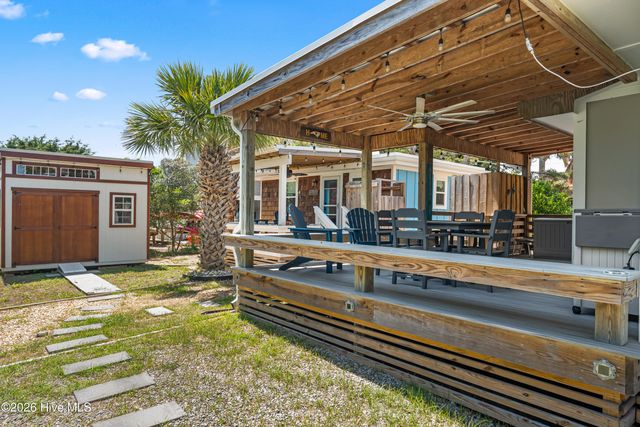 105 High Point Avenue A & B, Surf City, NC 28445