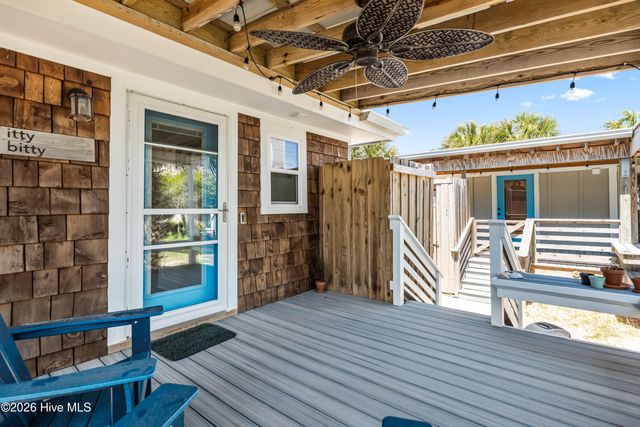 105 High Point Avenue A & B, Surf City, NC 28445