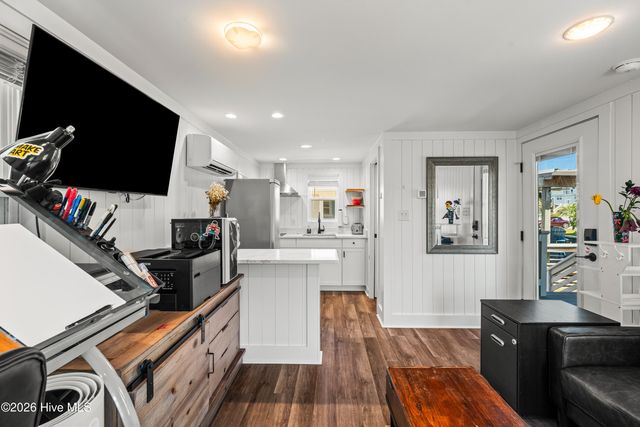 105 High Point Avenue A & B, Surf City, NC 28445