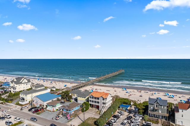 105 High Point Avenue A & B, Surf City, NC 28445