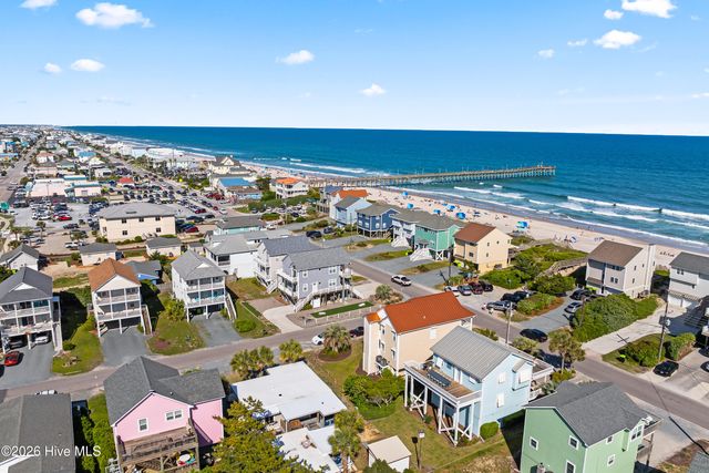 105 High Point Avenue A & B, Surf City, NC 28445