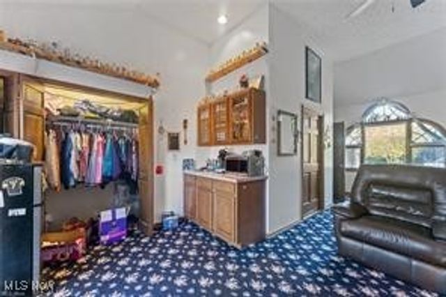 2319 Hunters Ridge, Boardman, OH 44512