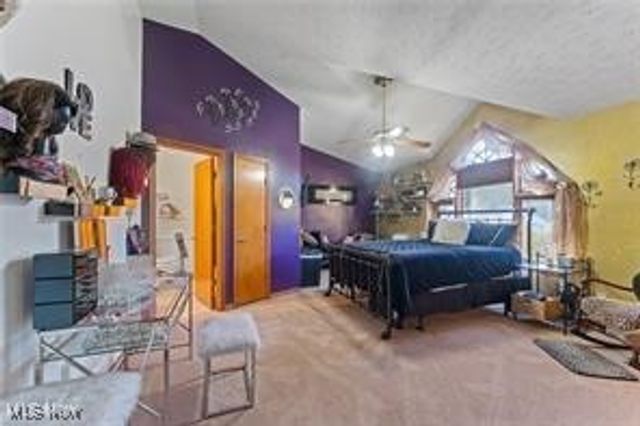 2319 Hunters Ridge, Boardman, OH 44512