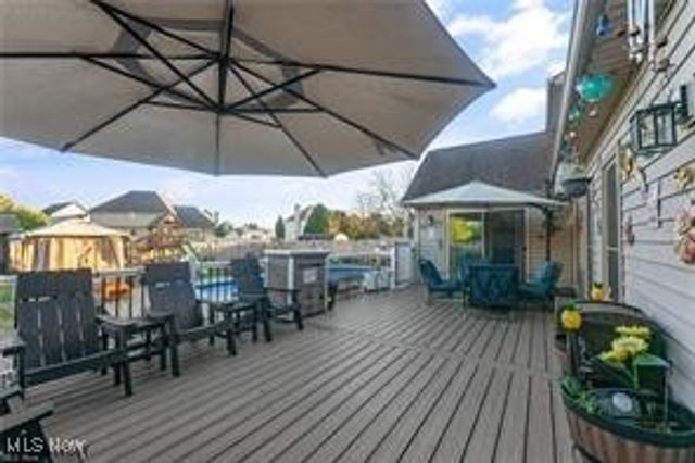 2319 Hunters Ridge, Boardman, OH 44512