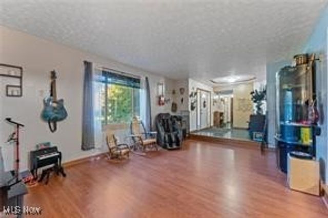 2319 Hunters Ridge, Boardman, OH 44512