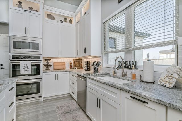 17400 SPRING LAKE Drive, Canyon, TX 79015