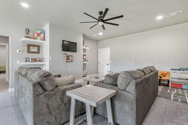 17400 SPRING LAKE Drive, Canyon, TX 79015