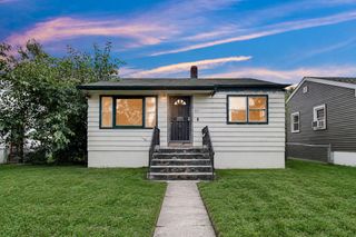621 Colfax Street, Gary, IN 46406