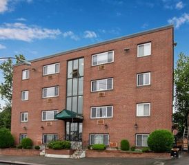 326 Broadway 15, Somerville, MA 02145