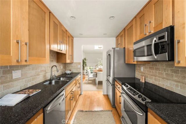 5715 E Stillwater Avenue 12, Orange, CA 92869