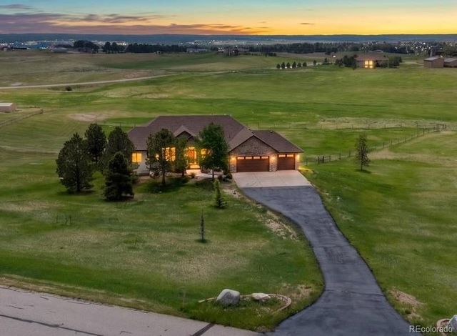 650 Coyote Trail, Elizabeth, CO 80107