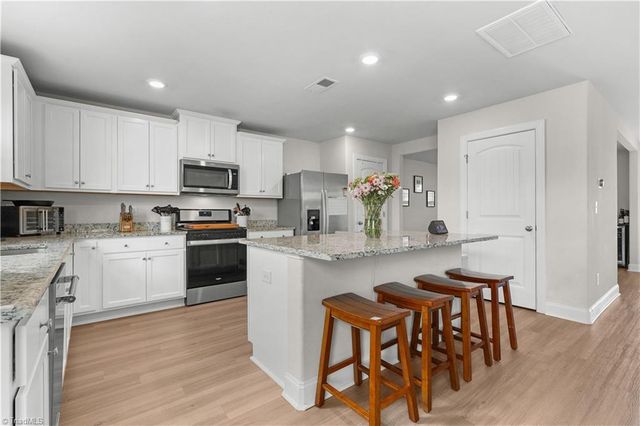 310 Mcclellan Trail, Mebane, NC 27302