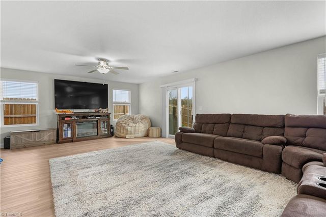 310 Mcclellan Trail, Mebane, NC 27302