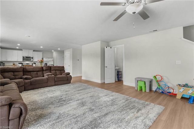 310 Mcclellan Trail, Mebane, NC 27302