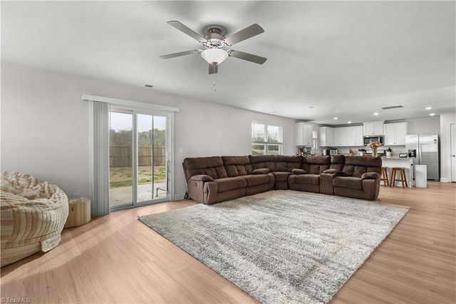 310 Mcclellan Trail, Mebane, NC 27302
