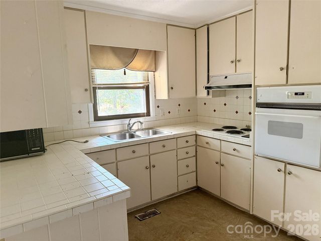 2207 Billy Street, Kannapolis, NC 28083