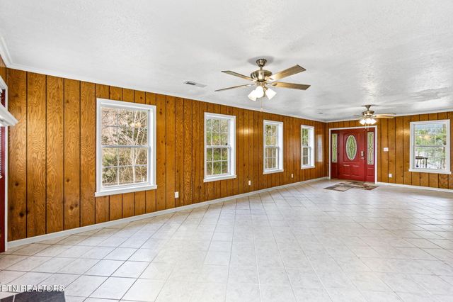 51 Turkeytown Rd, Hilham, TN 38568