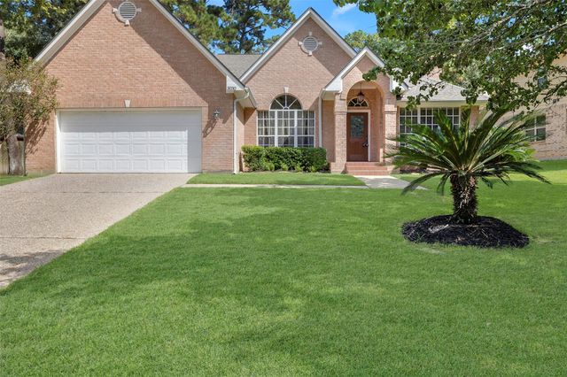 3030 Hemingway Drive, Montgomery, TX 77356