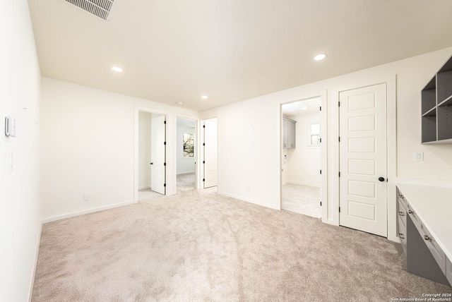 1947 W French Pl, San Antonio, TX 78201