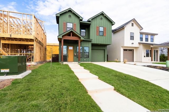 1947 W French Pl, San Antonio, TX 78201